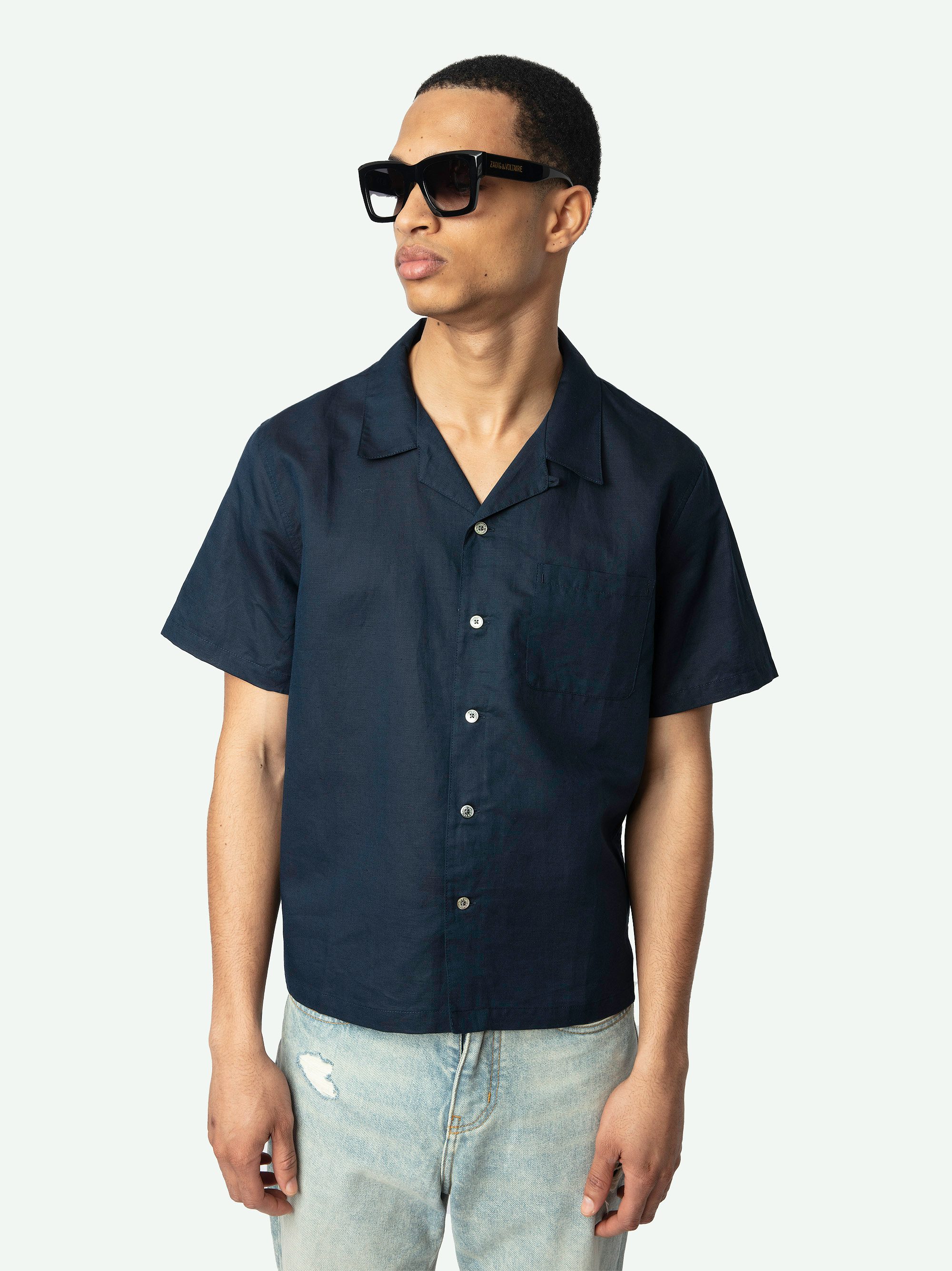 Hemd Slony - Lässiges Hemd aus Leinen/Baumwolle mit Flügelstickerei, kurzen Ärmeln und Knopfverschluss.